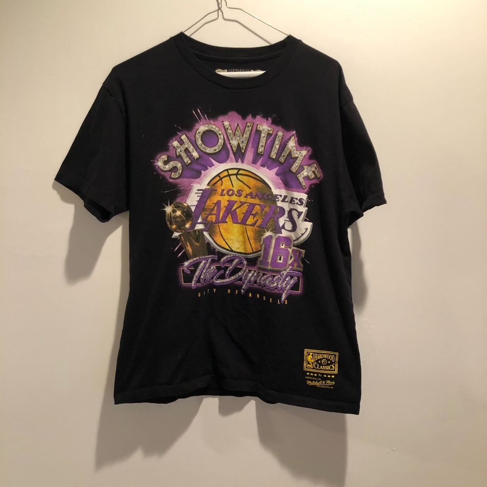 Mitchell & ness showtime lakers tee size M